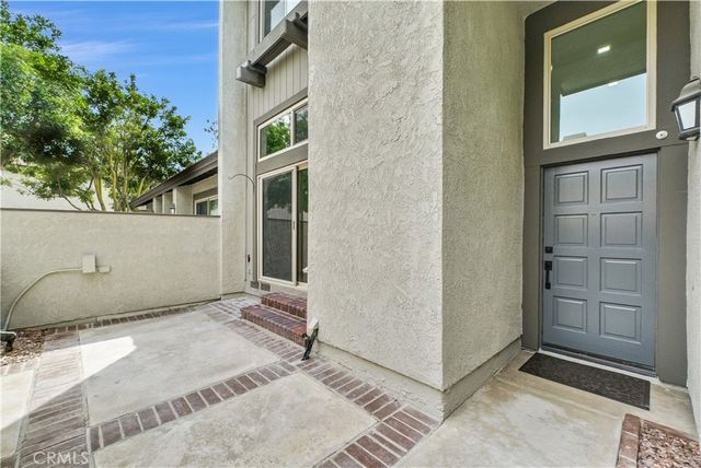 10 Starfall 11, Irvine, CA 92603