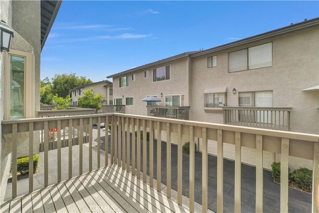 10 Starfall 11, Irvine, CA 92603