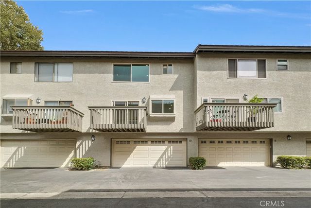 10 Starfall 11, Irvine, CA 92603