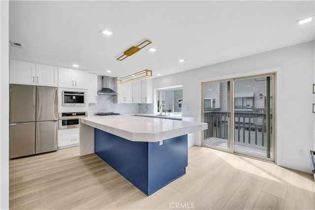 10 Starfall 11, Irvine, CA 92603