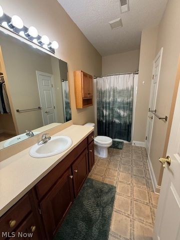 3077 Whitewood Street NW, North Canton, OH 44720