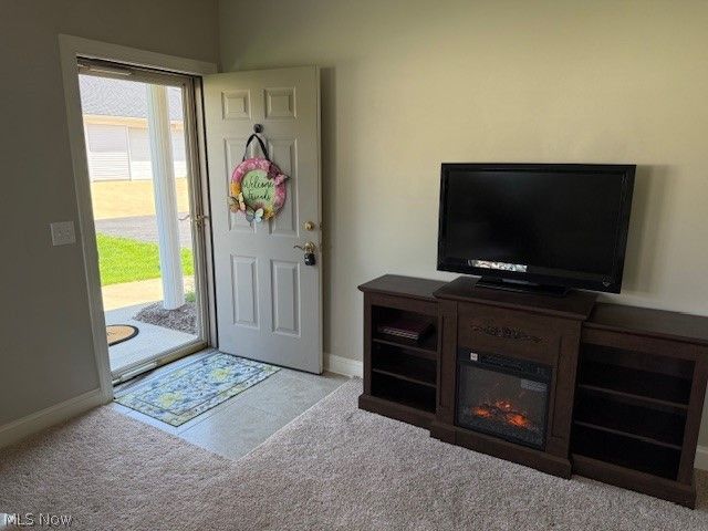 3077 Whitewood Street NW, North Canton, OH 44720