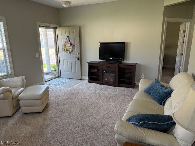 3077 Whitewood Street NW, North Canton, OH 44720
