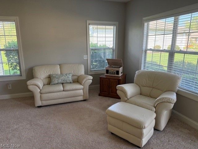 3077 Whitewood Street NW, North Canton, OH 44720