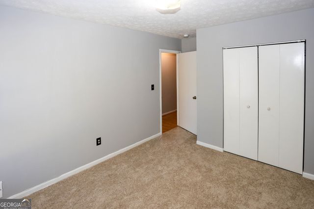 512 Rockborough Terrace, Stone Mountain, GA 30083