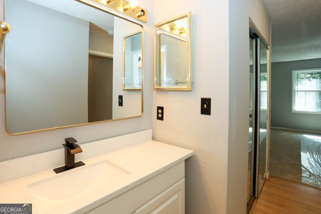 512 Rockborough Terrace, Stone Mountain, GA 30083