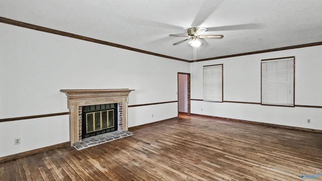 411 Bell Point Road, Laceys Spring, AL 35754