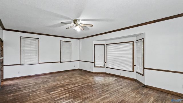 411 Bell Point Road, Laceys Spring, AL 35754