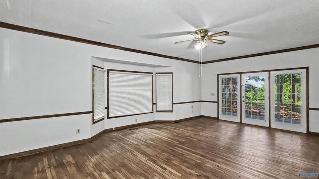 411 Bell Point Road, Laceys Spring, AL 35754