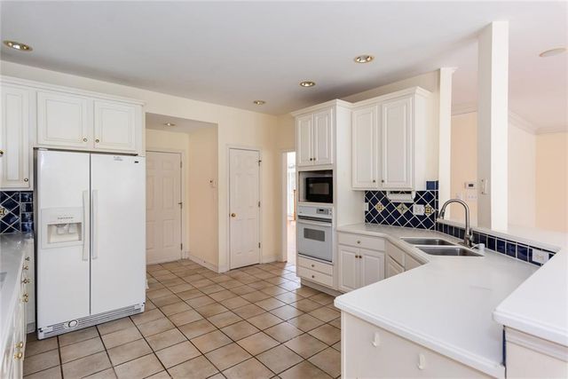 2015 Lenox Cove Circle, Brookhaven, GA 30319