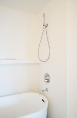 133 NE 2nd Ave 1608, Miami, FL 33132