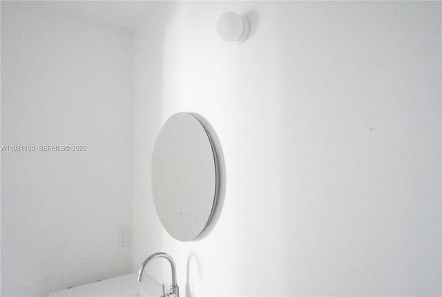 133 NE 2nd Ave 1608, Miami, FL 33132