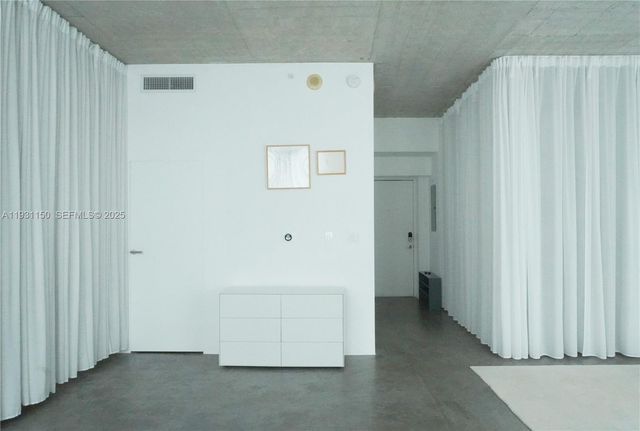 133 NE 2nd Ave 1608, Miami, FL 33132