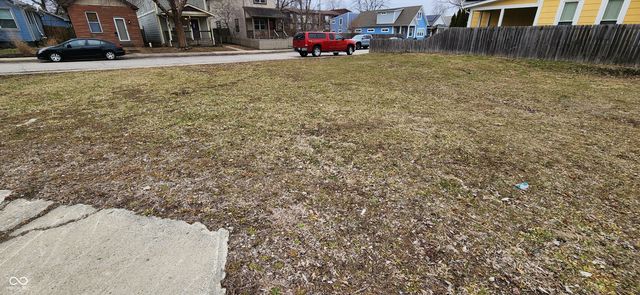 828 Shelby Street, Indianapolis, IN 46203