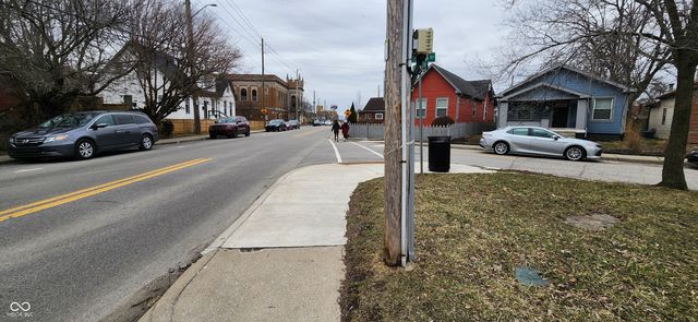 828 Shelby Street, Indianapolis, IN 46203