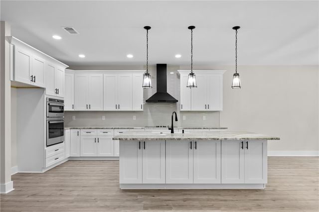 1 Beach Court, Salem, SC 29676