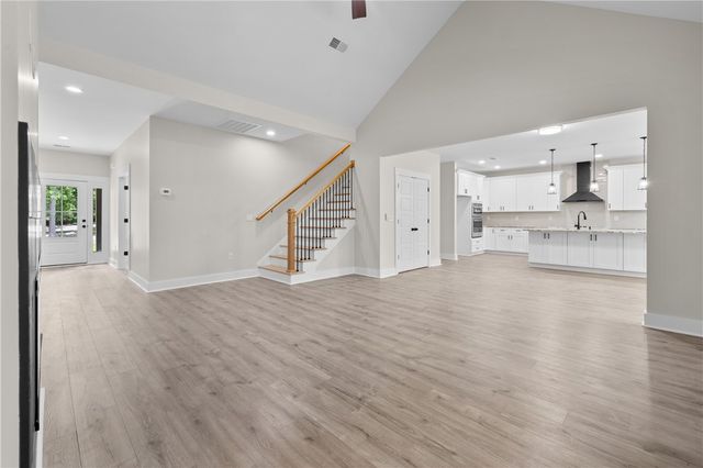 1 Beach Court, Salem, SC 29676