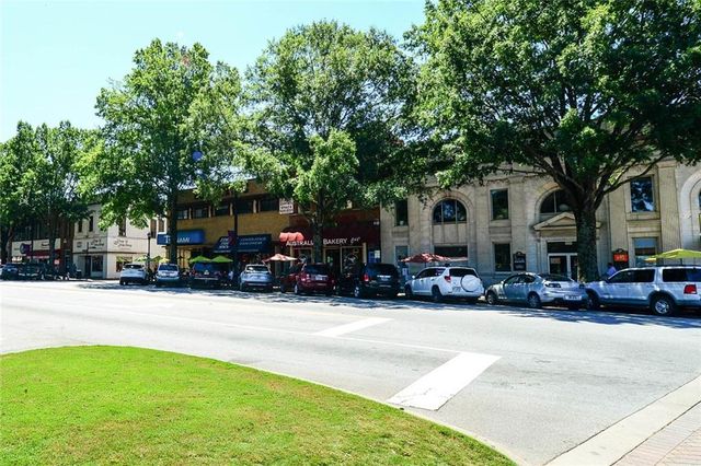 513 Coral Street SW, Marietta, GA 30064