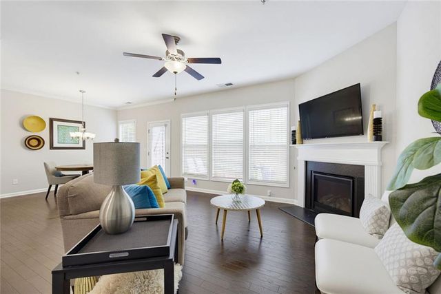 513 Coral Street SW, Marietta, GA 30064