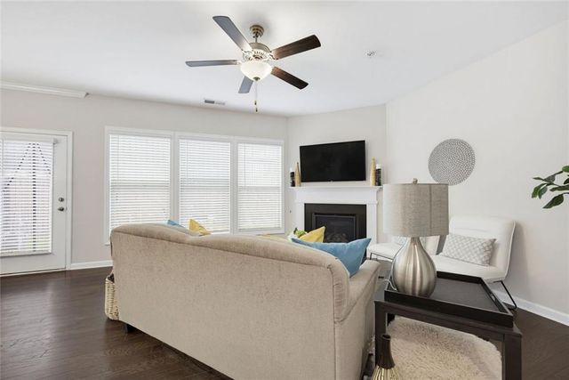 513 Coral Street SW, Marietta, GA 30064