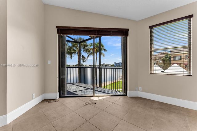 15563 N Miami Lakeway N 204, Miami Lakes, FL 33014