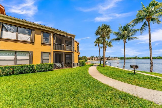 15563 N Miami Lakeway N 204, Miami Lakes, FL 33014