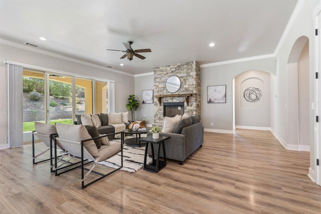 6425 Sharp Ln, Placerville, CA 95667