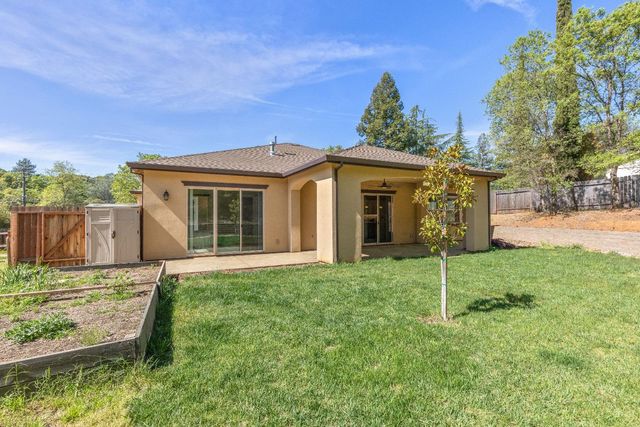 6425 Sharp Ln, Placerville, CA 95667