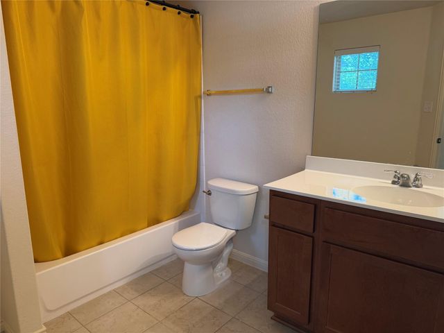 2410 Great Oaks DR 701, Round Rock, TX 78681