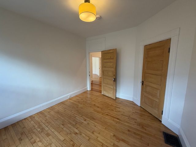 1657 Cambridge St 1, Cambridge, MA 02138