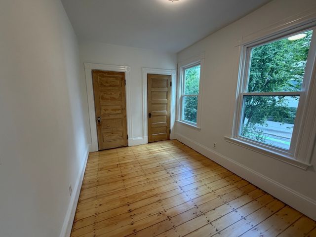 1657 Cambridge St 1, Cambridge, MA 02138