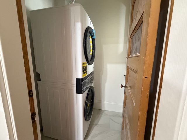 1657 Cambridge St 1, Cambridge, MA 02138
