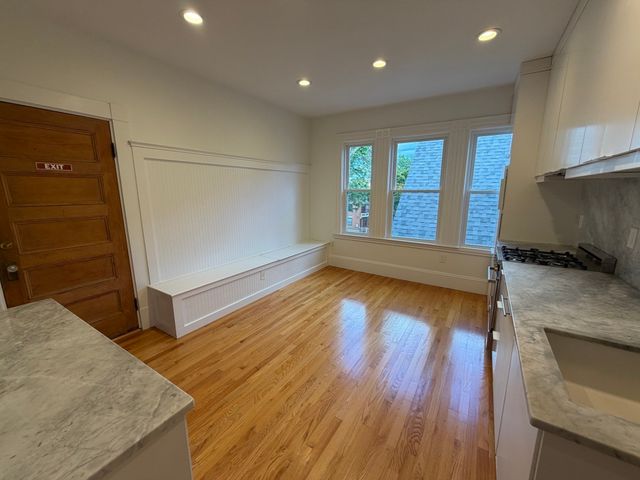 1657 Cambridge St 1, Cambridge, MA 02138