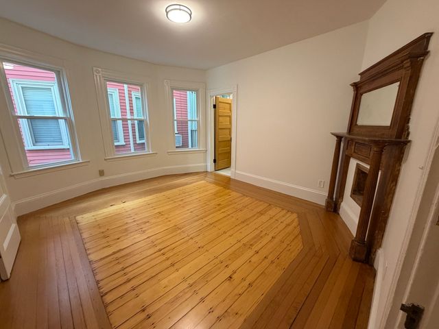 1657 Cambridge St 1, Cambridge, MA 02138