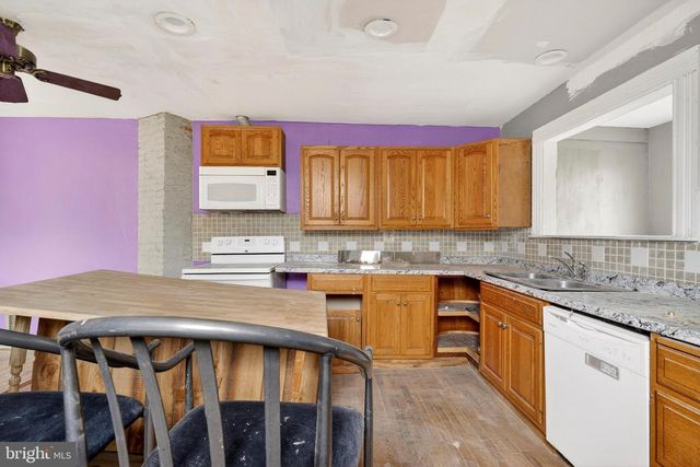 3610 FREDERICK AVE, Baltimore, MD 21229