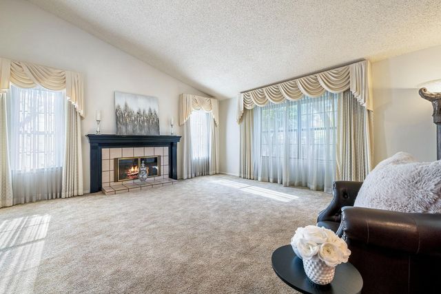 4633 N Glenn Avenue, Fresno, CA 93704