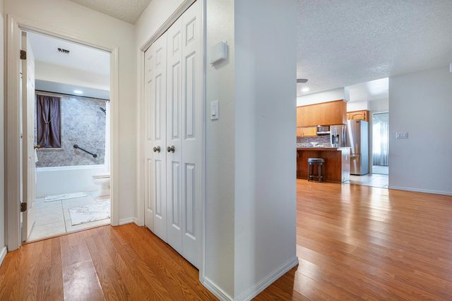 4633 N Glenn Avenue, Fresno, CA 93704