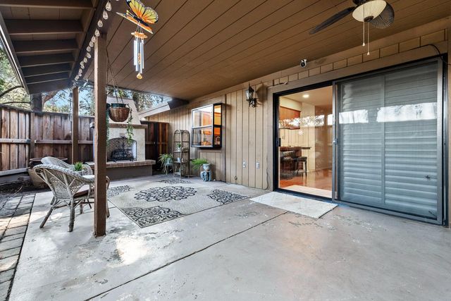 4633 N Glenn Avenue, Fresno, CA 93704