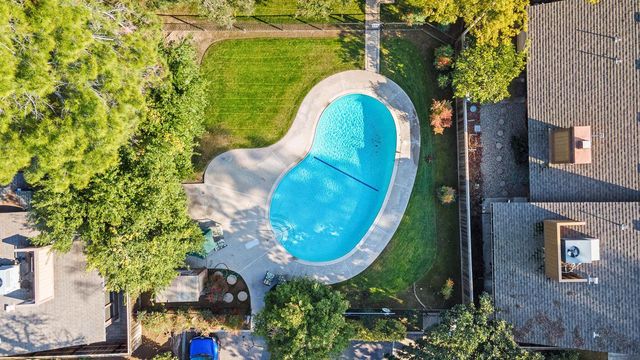 4633 N Glenn Avenue, Fresno, CA 93704