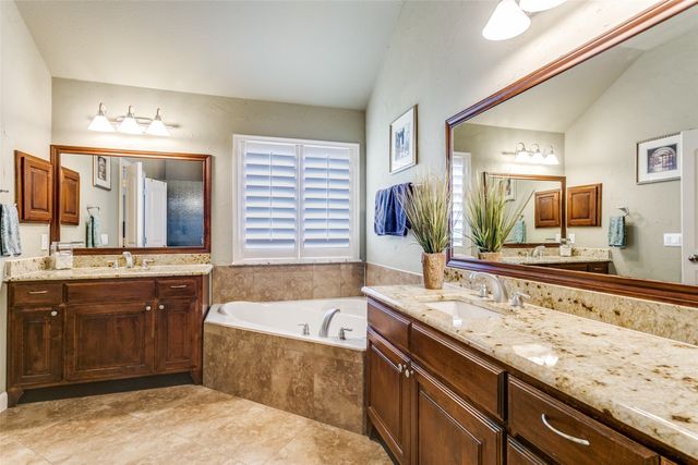 2805 Vista View Drive, Lewisville, TX 75067