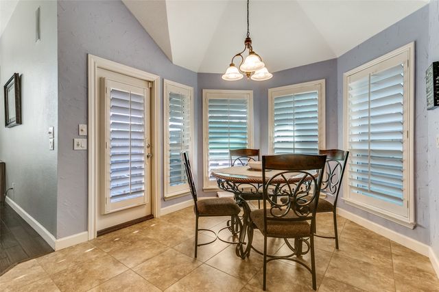 2805 Vista View Drive, Lewisville, TX 75067