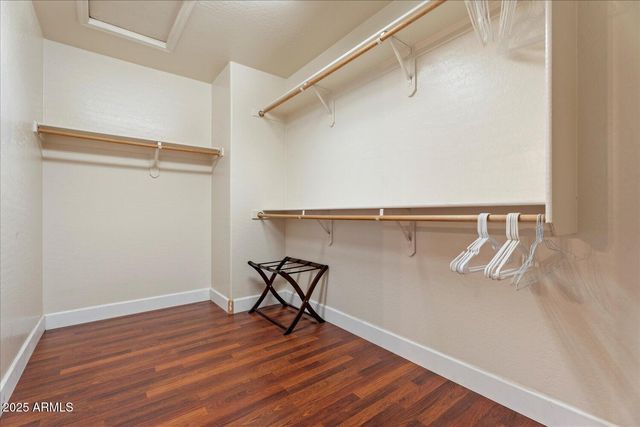 6275 S SALT CEDAR Place, Chandler, AZ 85249