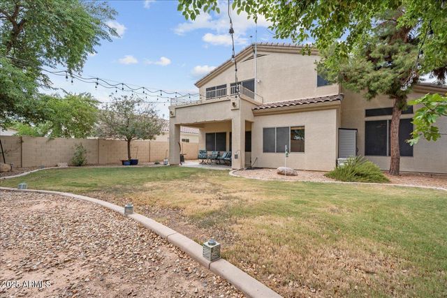 6275 S SALT CEDAR Place, Chandler, AZ 85249