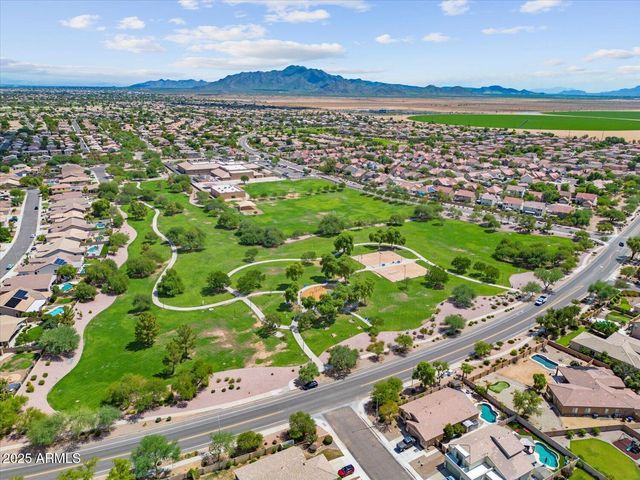 6275 S SALT CEDAR Place, Chandler, AZ 85249