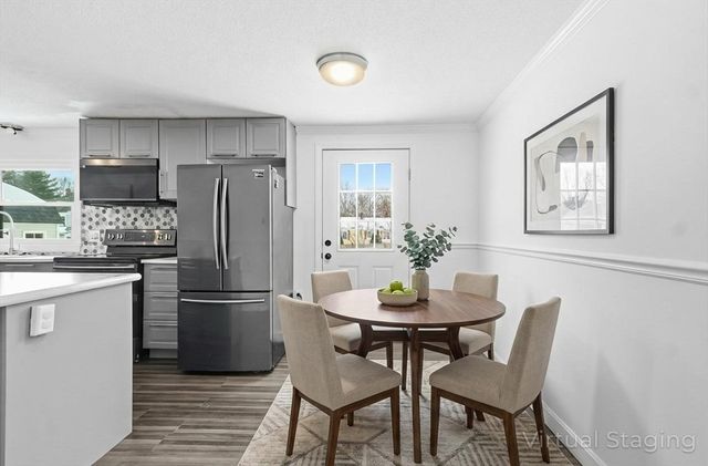 37 Lexington Avenue, Methuen, MA 01844