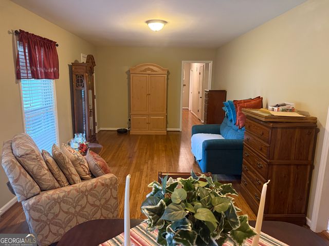 100 Pine Street, Fayetteville, GA 30214