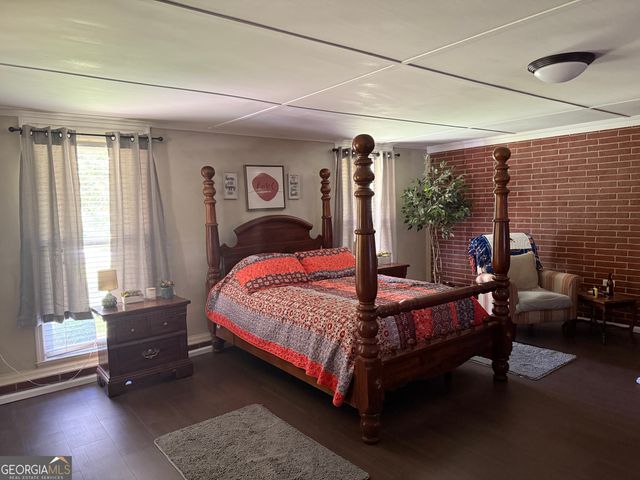 100 Pine Street, Fayetteville, GA 30214