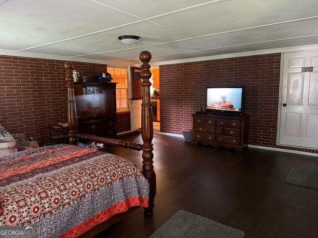 100 Pine Street, Fayetteville, GA 30214