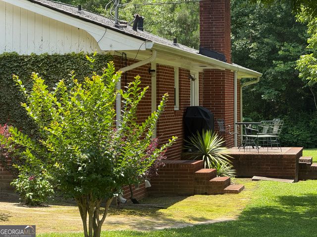 100 Pine Street, Fayetteville, GA 30214
