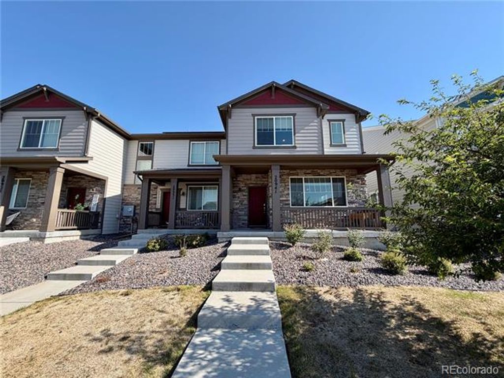 20941 E 60th Avenue, Aurora, CO 80019